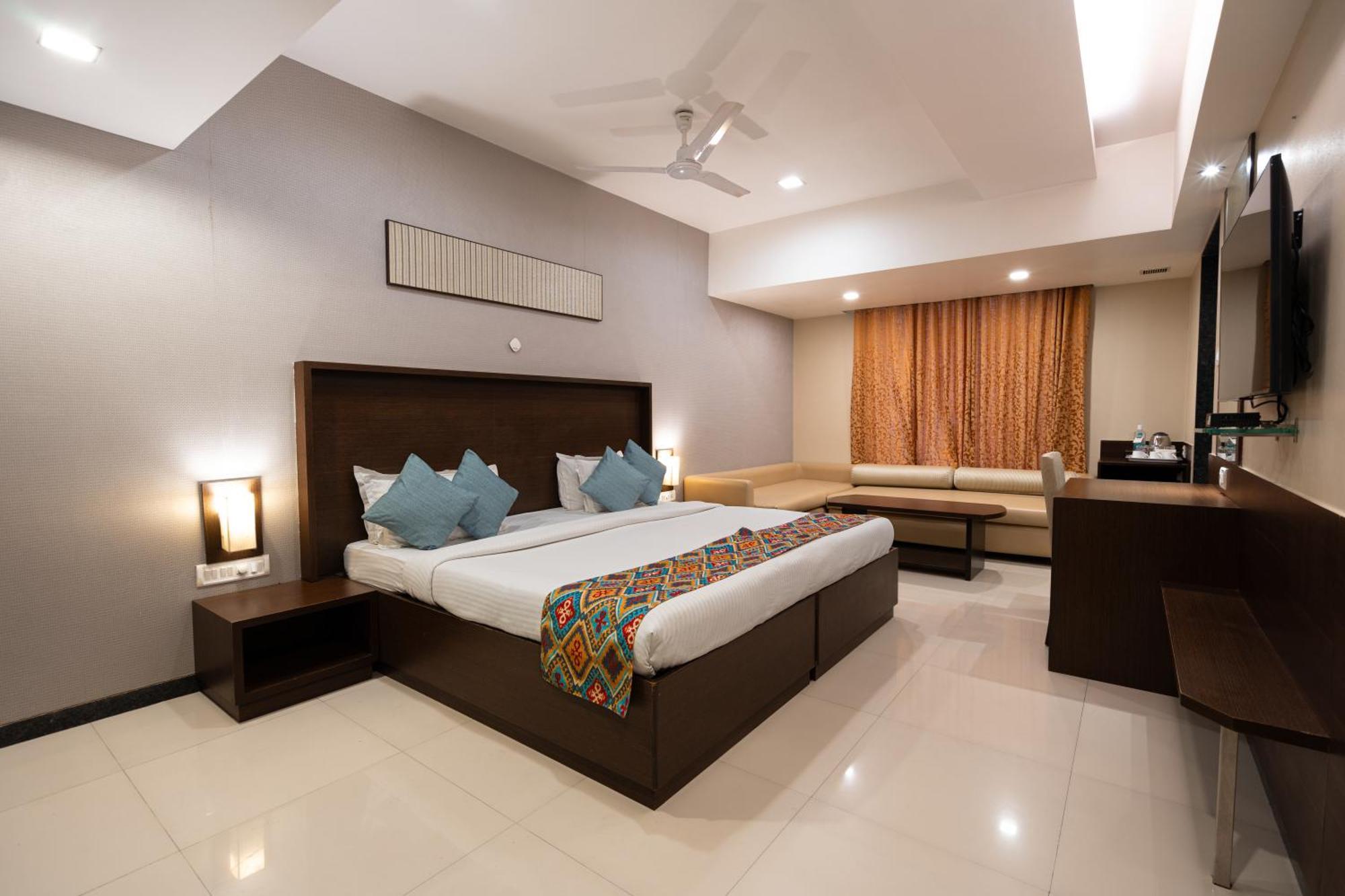 Gcc And Club Mira-Bhayandar