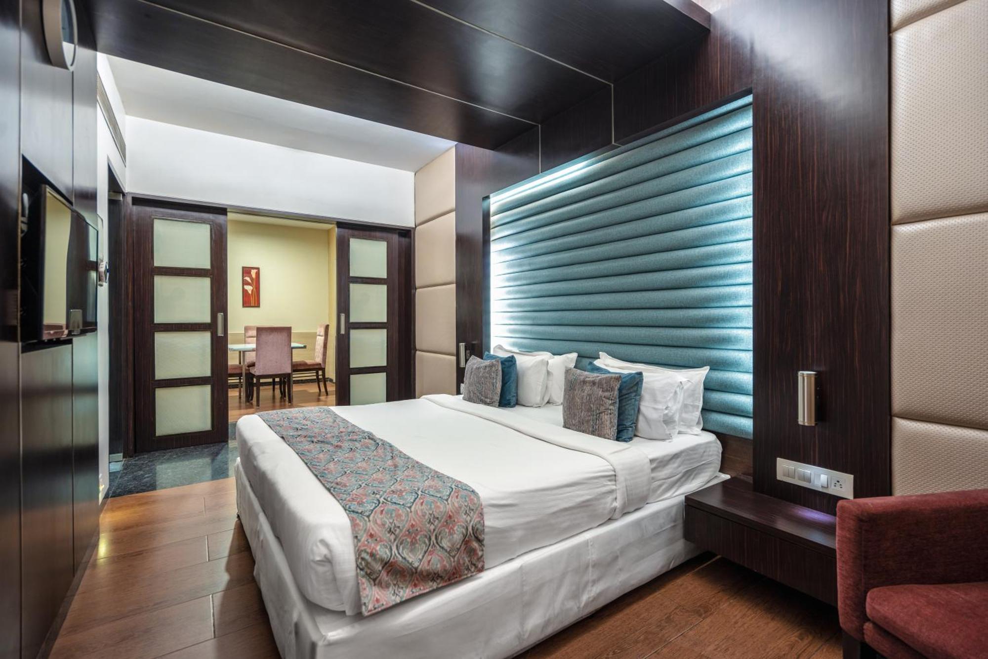 Hotel Gcc And Club