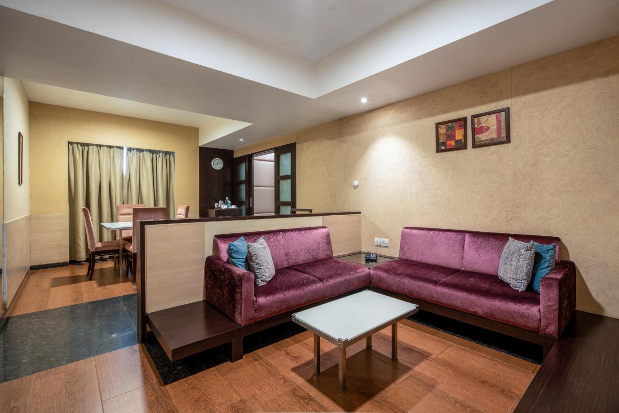 Gcc And Club Hotel