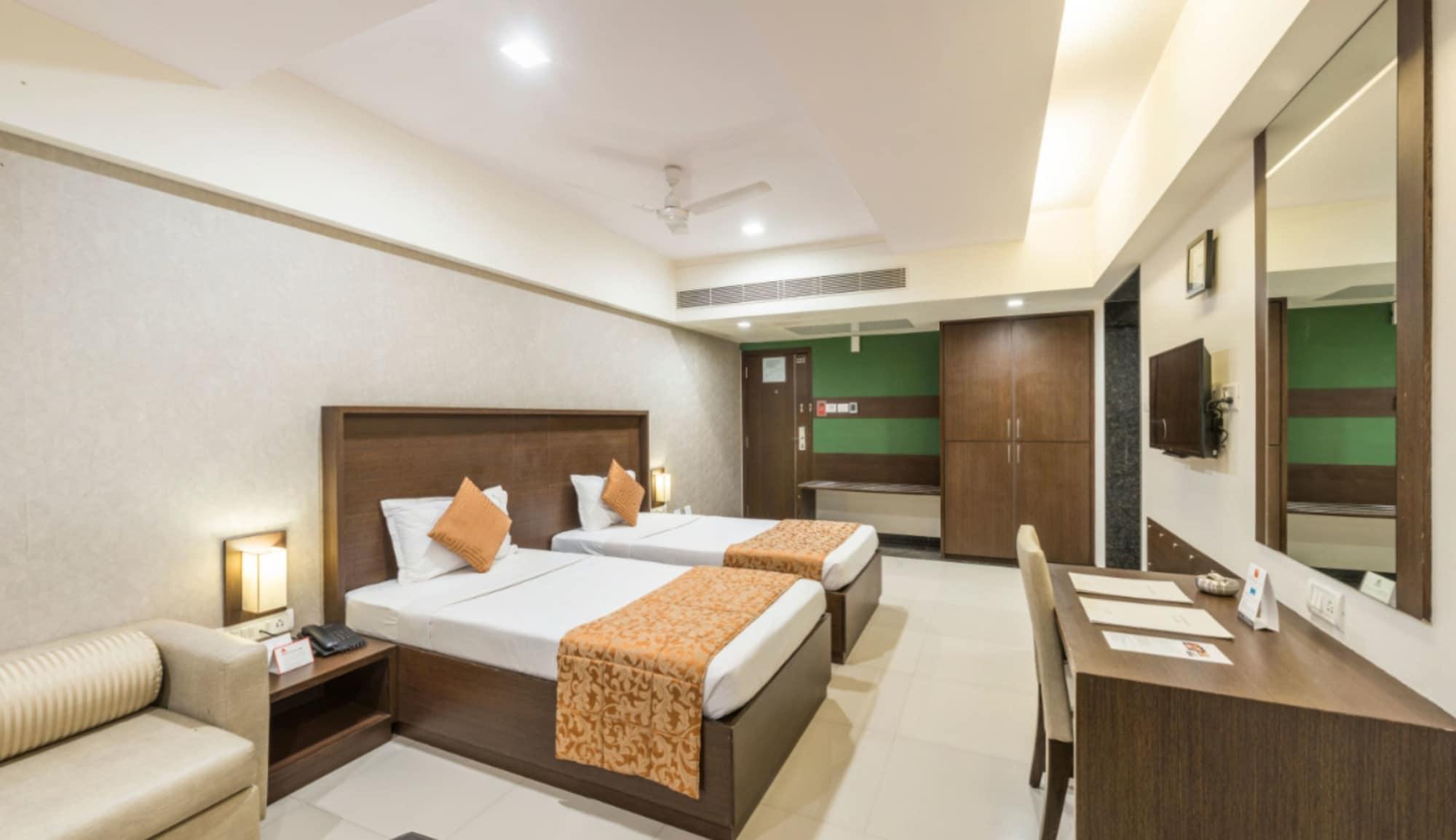 होटल Gcc And Club 4*