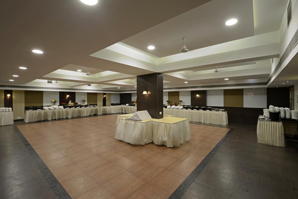 होटल Gcc And Club 4*